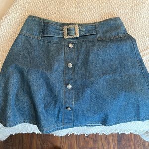 Vintage mini skirt!